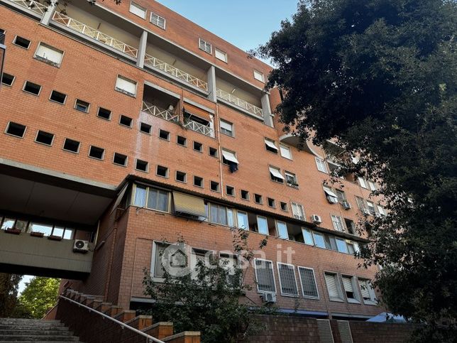 Appartamento in residenziale in Viale Giorgio Morandi