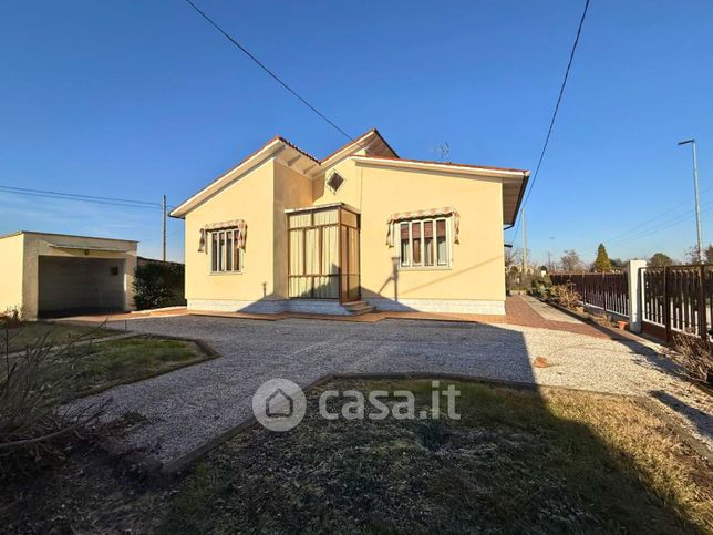 Villa in residenziale in Via Bianchi
