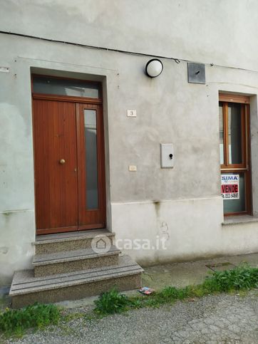 Casa indipendente in residenziale in Largo Nevio Zerbini 3