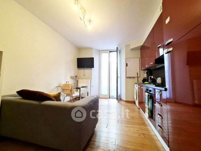 Appartamento in residenziale in Via Rosolino Pilo 6