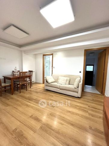 Appartamento in residenziale in Via Privata Antonio Imperatore 5