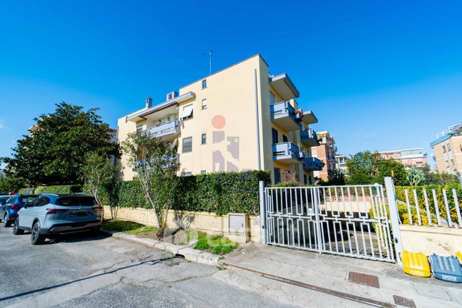 Appartamento in residenziale in Via dei Sanniti 19