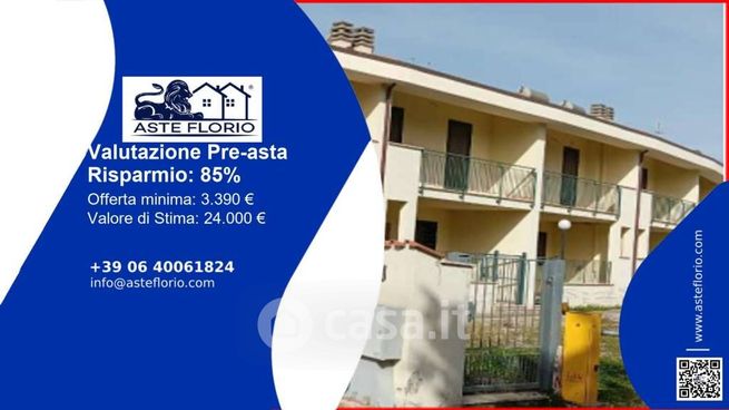 Box/posto auto in residenziale in Strada Provinciale 26a