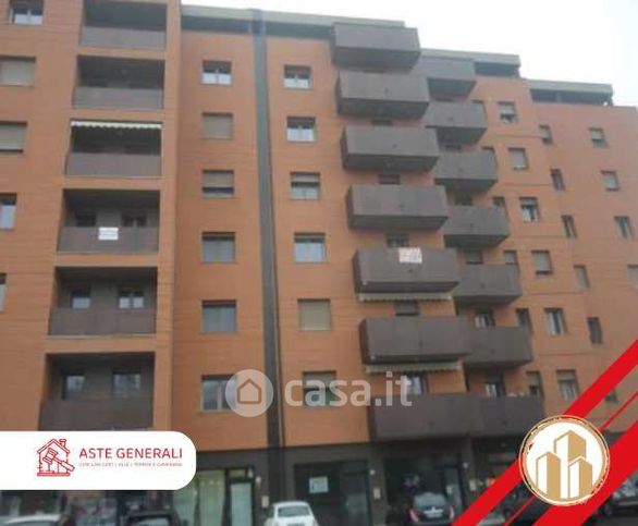 Appartamento in residenziale in Via Statale Sud 17