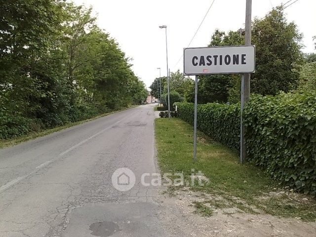Terreno agricolo in commerciale in Via Villa