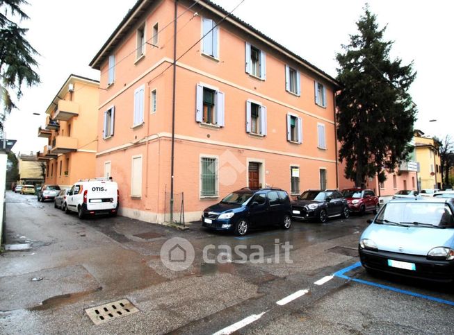 Appartamento in residenziale in Via Carlo Zucchi 21