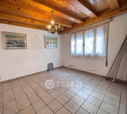 Villetta a schiera in residenziale in