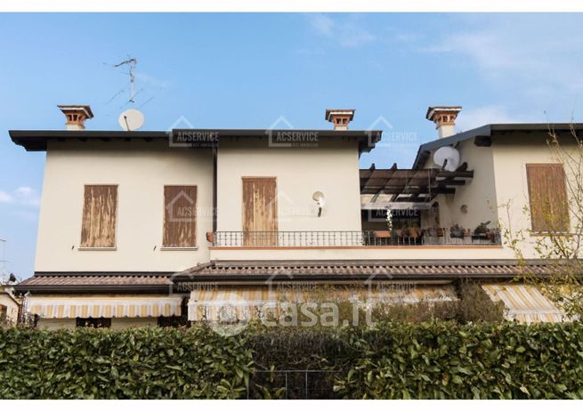 Appartamento in residenziale in Via Romagna