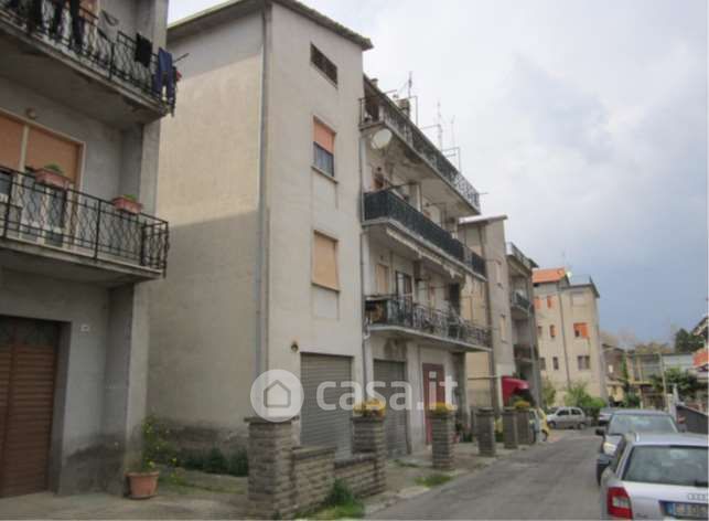 Appartamento in residenziale in Via B.Corce 281 -1