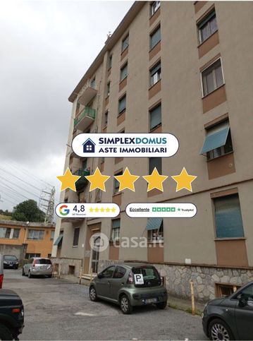Appartamento in residenziale in Via Monfenera