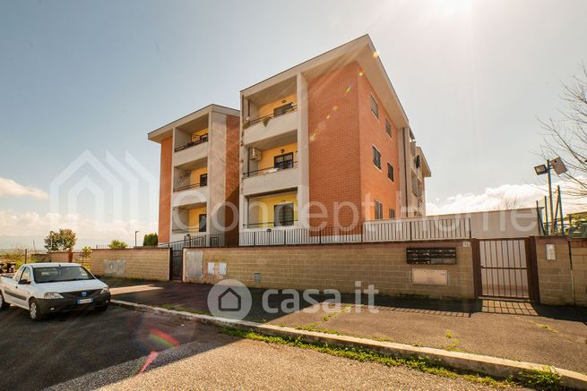 Appartamento in residenziale in Via Elce Della Vecchia