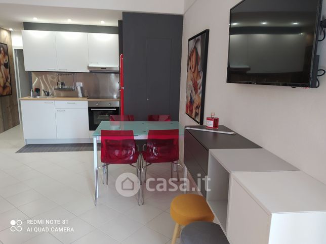 Appartamento in residenziale in Via Cala di Forno