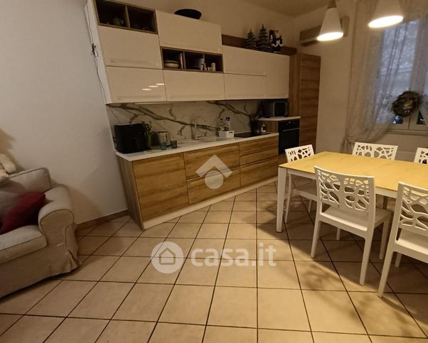 Appartamento in residenziale in Via Gentile 3