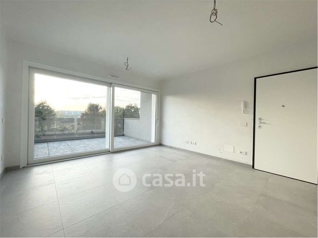 Appartamento in residenziale in Via Parini