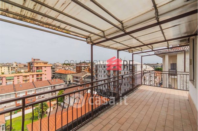 Attico/mansarda in residenziale in Via Marzabotto 3