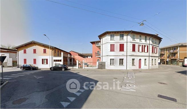 Box/posto auto in residenziale in Via dei Mille
