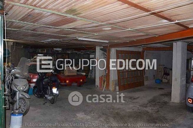 Garage/posto auto in residenziale in Piazza Trieste e Trento