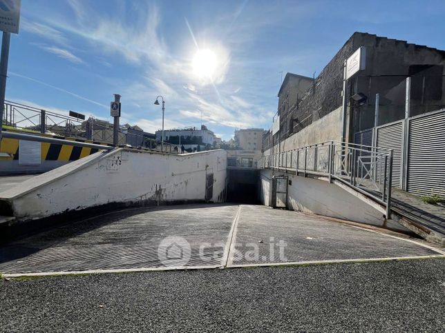 Garage/posto auto in residenziale in Via Nocera Umbra 108