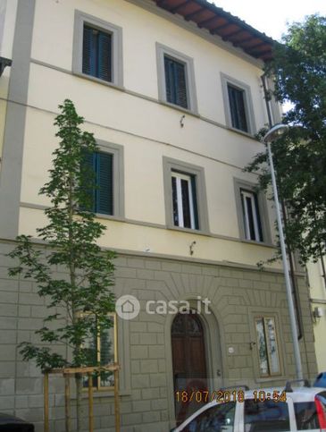 Appartamento in residenziale in Viale Corsica 68