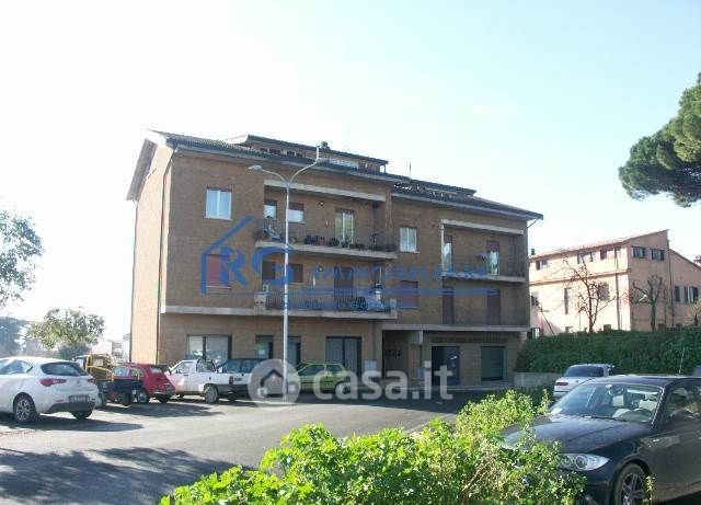 Appartamento in residenziale in Viale Romolo Vaselli