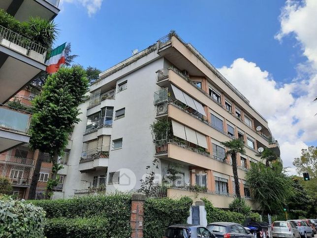 Appartamento in residenziale in Via della Camilluccia