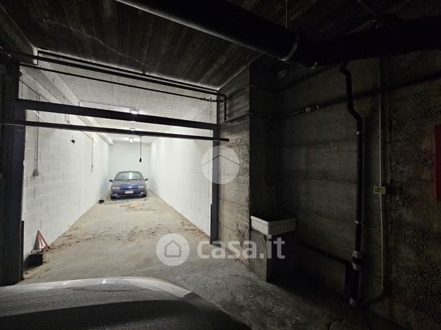 Garage/posto auto in residenziale in Corso Luigi Cibrario 14