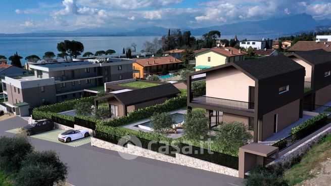 Casa indipendente in residenziale in Via Gioacchino Rossini