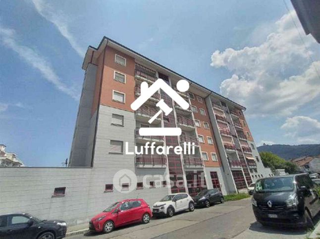 Appartamento in residenziale in Via Matteo Bandello 12