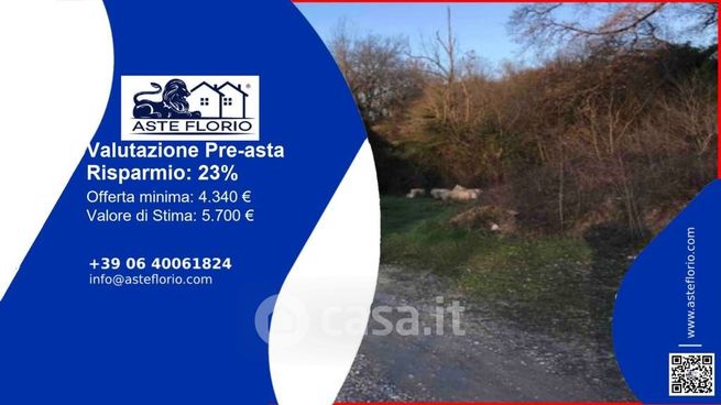 Terreno agricolo in commerciale in Via Monte Cervino