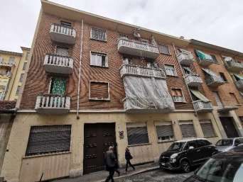 Appartamento in residenziale in Via Lombardore 11