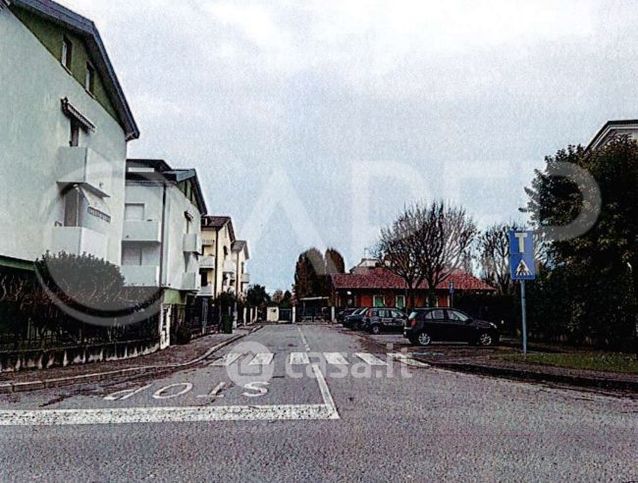Appartamento in residenziale in Via Isonzo 11