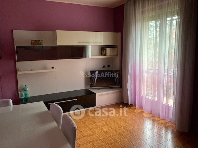 Appartamento in residenziale in Via Col di Lana 5