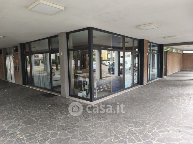 Ufficio in commerciale in Viale Risorgimento
