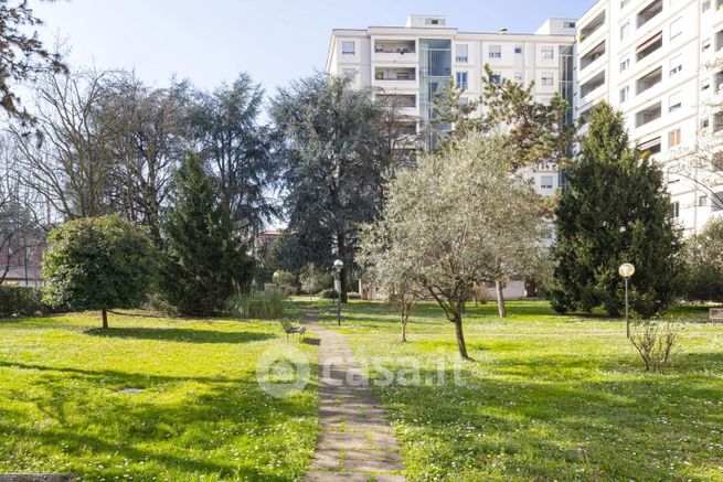 Appartamento in residenziale in Via Volontari del Sangue 6