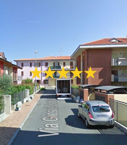 Appartamento in residenziale in Via GiosuÃ¨ Carducci