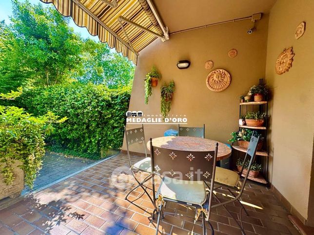 Villetta a schiera in residenziale in Strada Saliceto Panaro