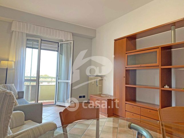 Appartamento in residenziale in Via Verbano 14