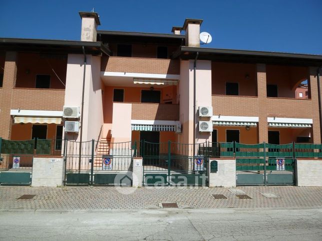Villetta a schiera in residenziale in Viale Valsugana 60