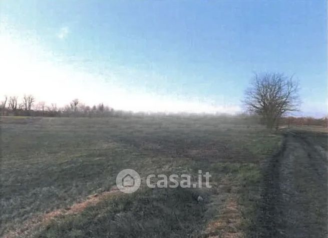 Terreno agricolo in commerciale in Corso Giuseppe Romita