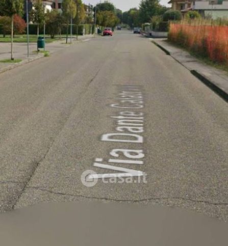 Terreno agricolo in commerciale in Via Dante Calatroni