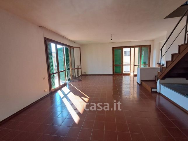 Attico/mansarda in residenziale in Via Giuseppe Giusti