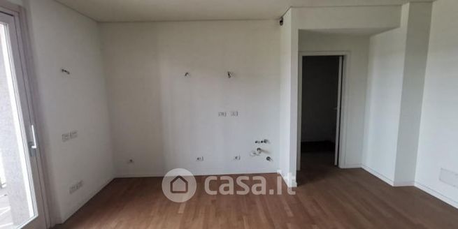 Appartamento in residenziale in Via Carlo Imbonati 62