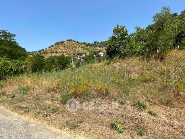 Terreno agricolo in commerciale in Via Vallone di Rovito 87100