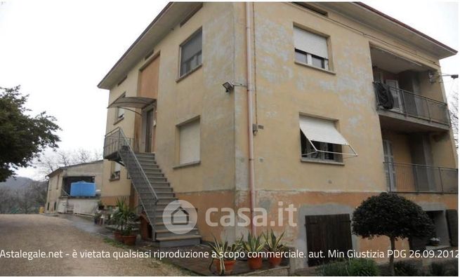 Casa indipendente in residenziale in Strada Villa Fiorenza 1
