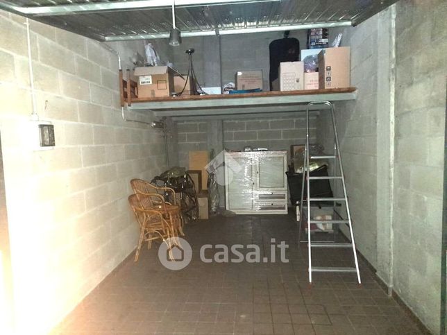 Garage/posto auto in residenziale in Via Biaune 21