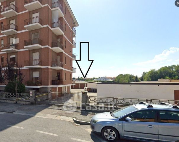 Garage/posto auto in residenziale in Via Senatore Giovanni Sartori 51