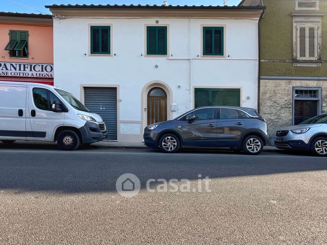 Villetta a schiera in residenziale in Via delle Casine 213