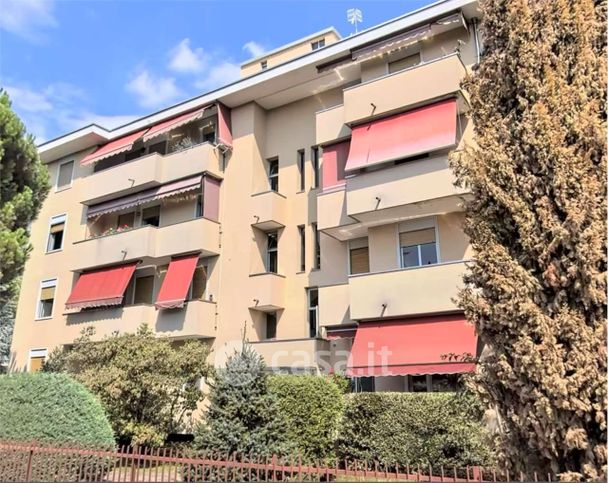 Appartamento in residenziale in Via Gran Paradiso 45