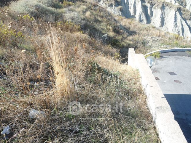Terreno edificabile in residenziale in Viale Magna Grecia 0 n 31