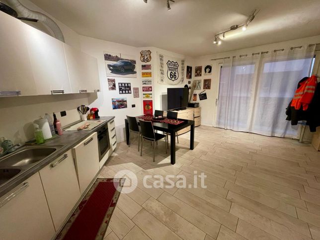 Appartamento in residenziale in Via Sempione 213